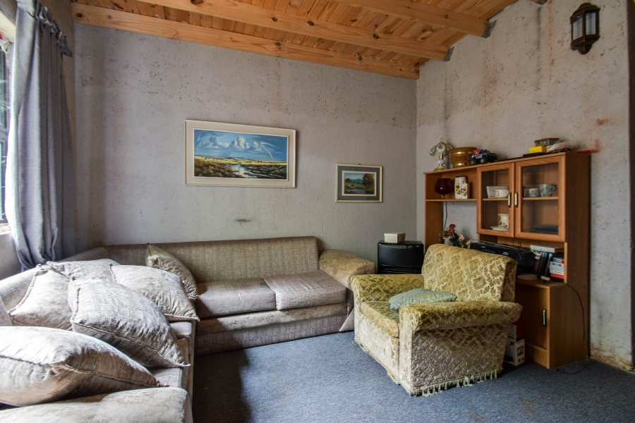 4 Bedroom Property for Sale in Elardus Park Gauteng