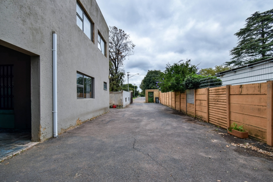 4 Bedroom Property for Sale in Elardus Park Gauteng