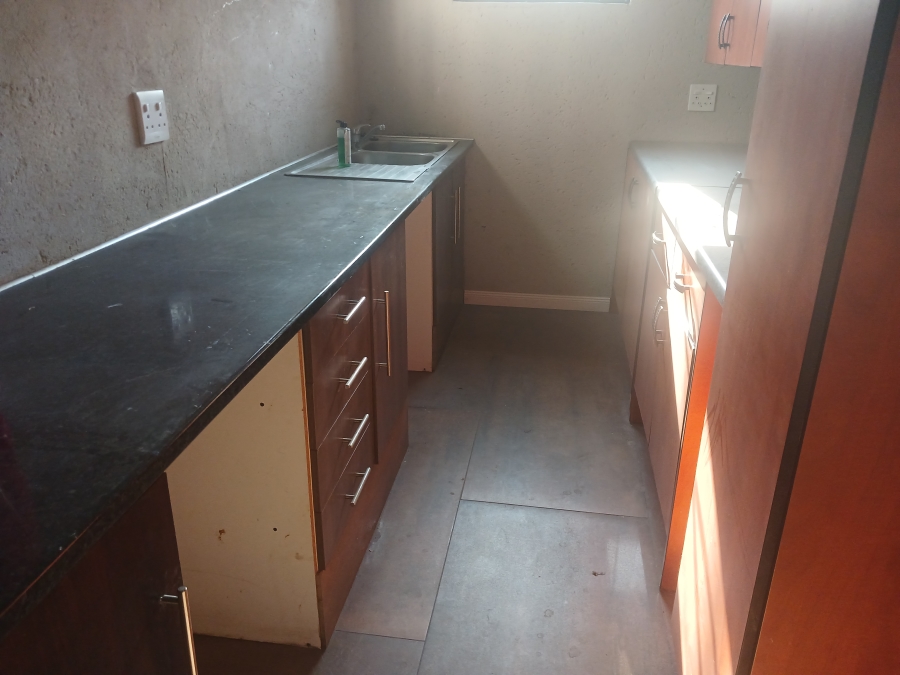 4 Bedroom Property for Sale in Elardus Park Gauteng