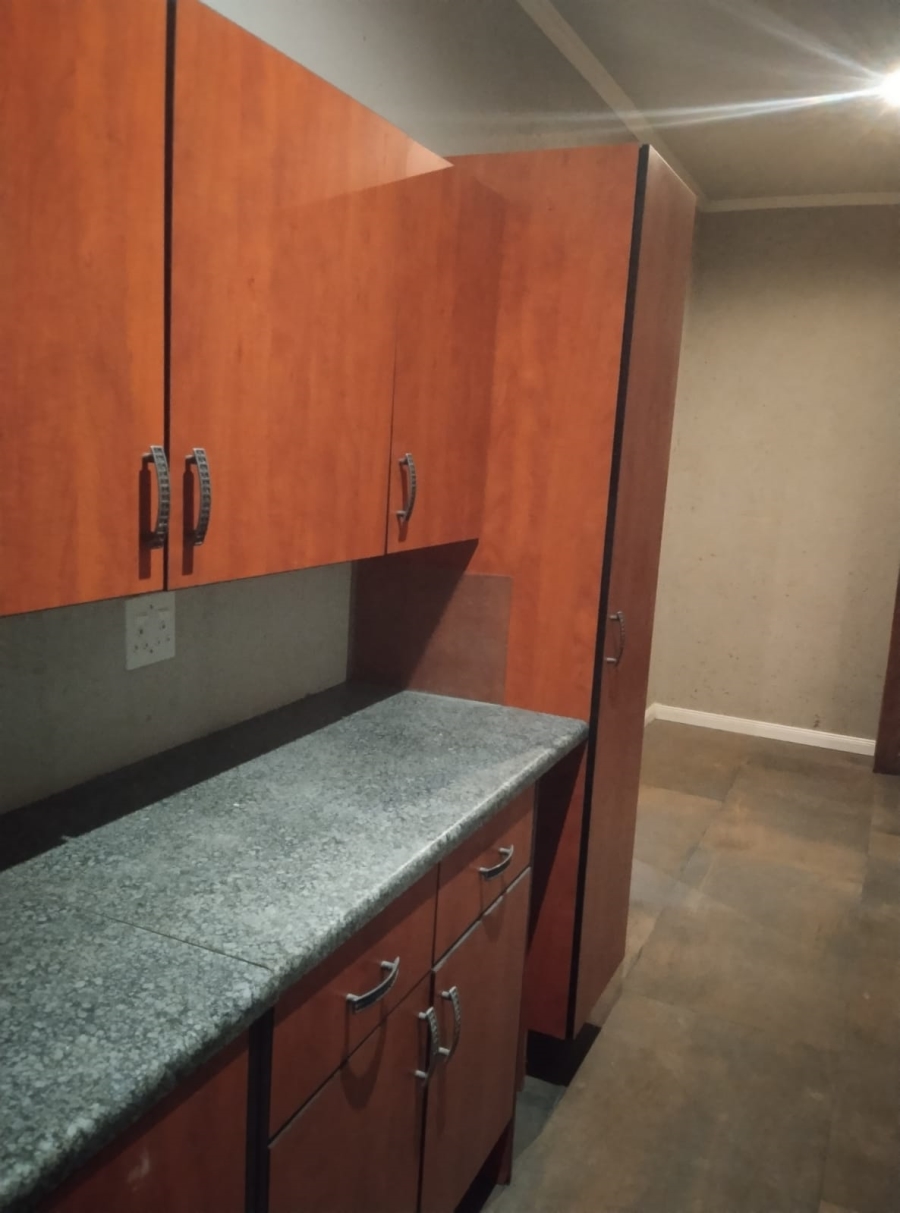 4 Bedroom Property for Sale in Elardus Park Gauteng