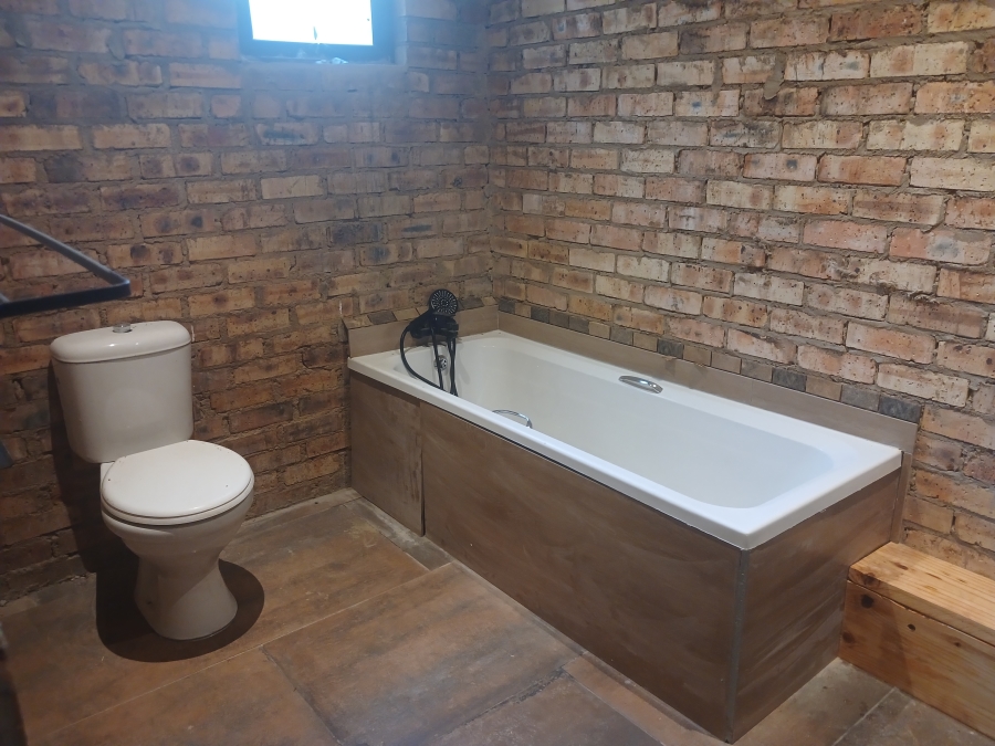 4 Bedroom Property for Sale in Elardus Park Gauteng
