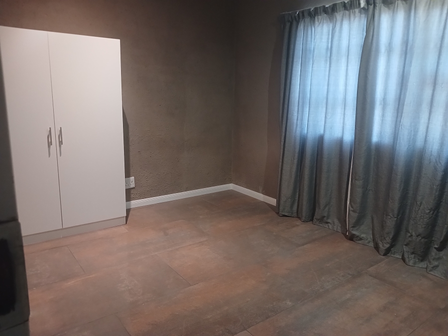 4 Bedroom Property for Sale in Elardus Park Gauteng