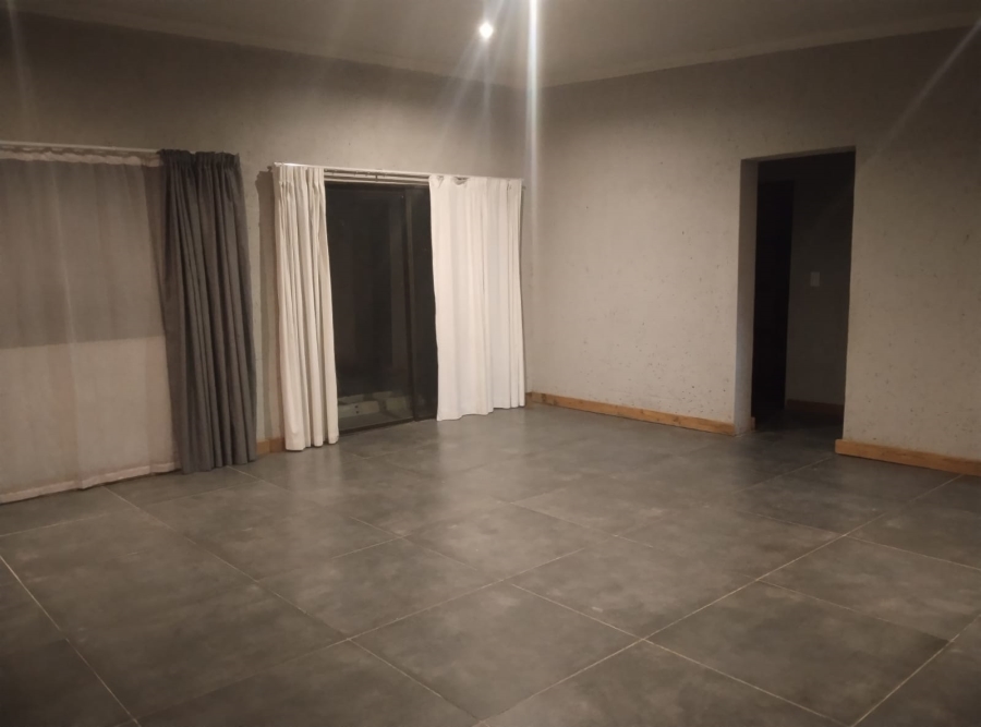 4 Bedroom Property for Sale in Elardus Park Gauteng