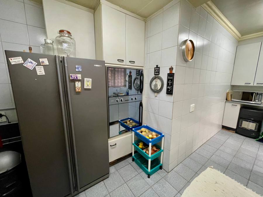 3 Bedroom Property for Sale in Monument Park Gauteng