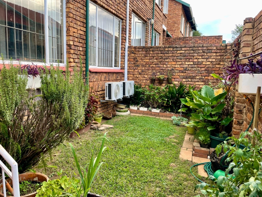 3 Bedroom Property for Sale in Monument Park Gauteng