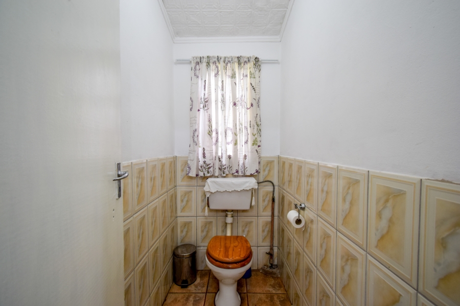 10 Bedroom Property for Sale in Winternest Gauteng