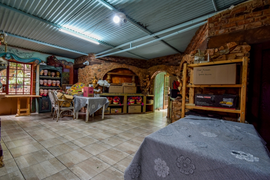 10 Bedroom Property for Sale in Winternest Gauteng