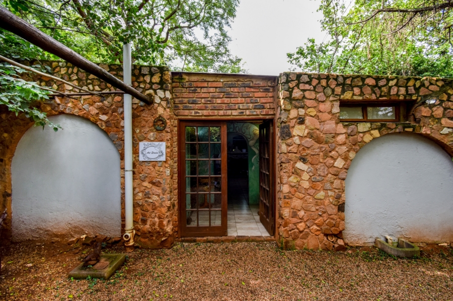 10 Bedroom Property for Sale in Winternest Gauteng