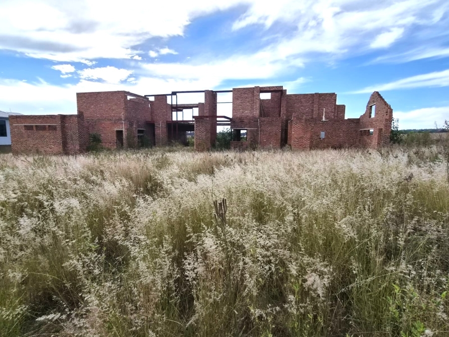 5 Bedroom Property for Sale in Blue Hills Equestrian Estate Gauteng