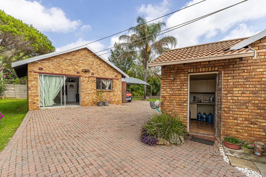 3 Bedroom Property for Sale in Illiondale Gauteng