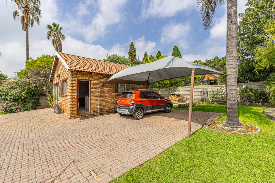 3 Bedroom Property for Sale in Illiondale Gauteng