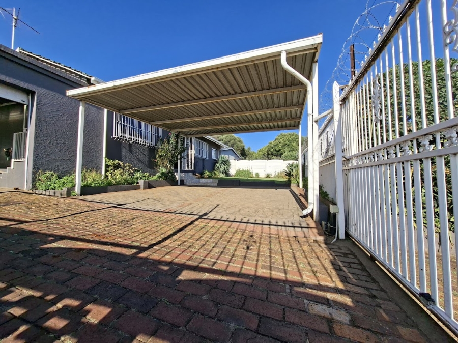 3 Bedroom Property for Sale in Klopperpark Gauteng