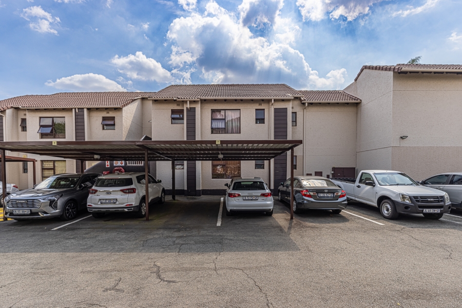 4 Bedroom Property for Sale in Eden Glen Gauteng