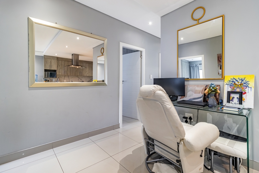 To Let 3 Bedroom Property for Rent in Broadacres Gauteng