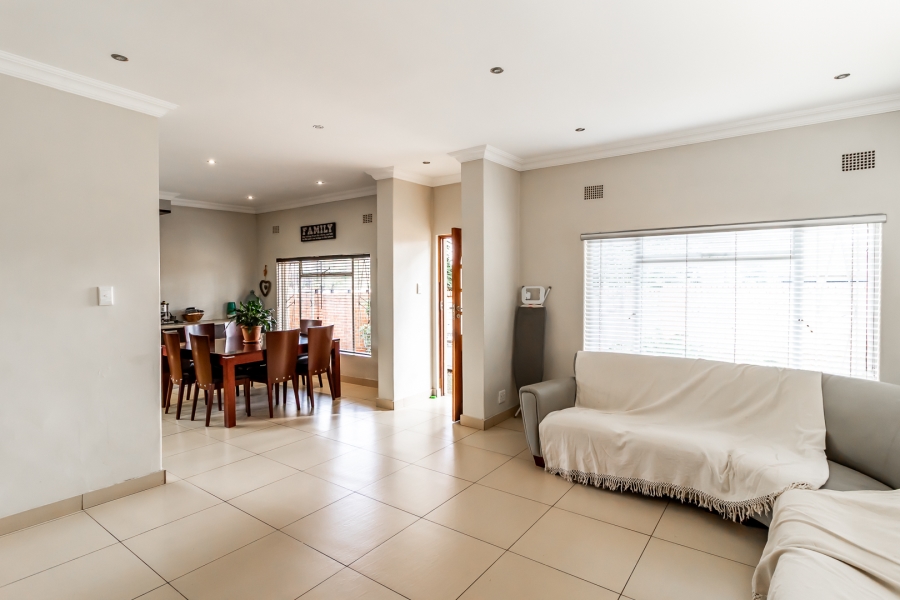 3 Bedroom Property for Sale in Rietfontein Gauteng