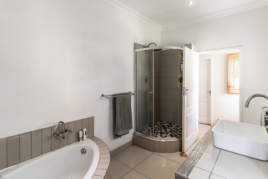 3 Bedroom Property for Sale in Rietfontein Gauteng