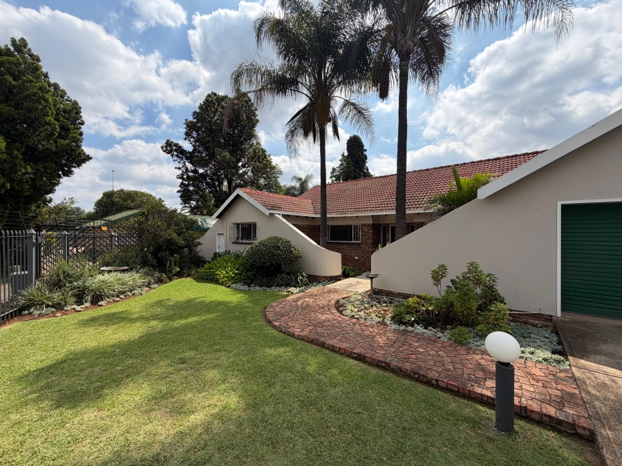 4 Bedroom Property for Sale in Kilner Park Gauteng
