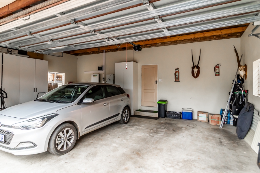 3 Bedroom Property for Sale in Waverley Gauteng