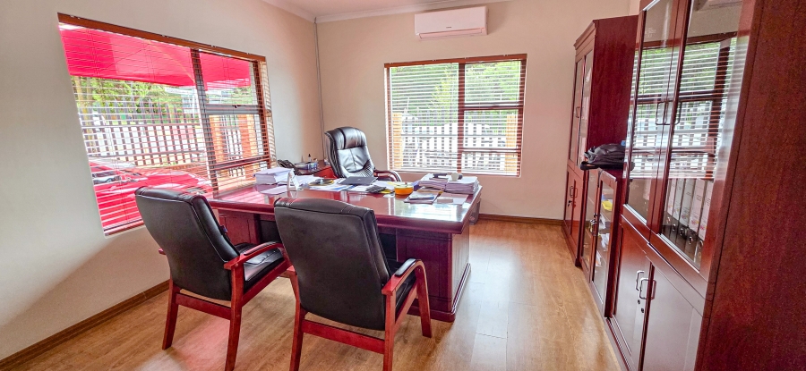 4 Bedroom Property for Sale in Magalieskruin Gauteng