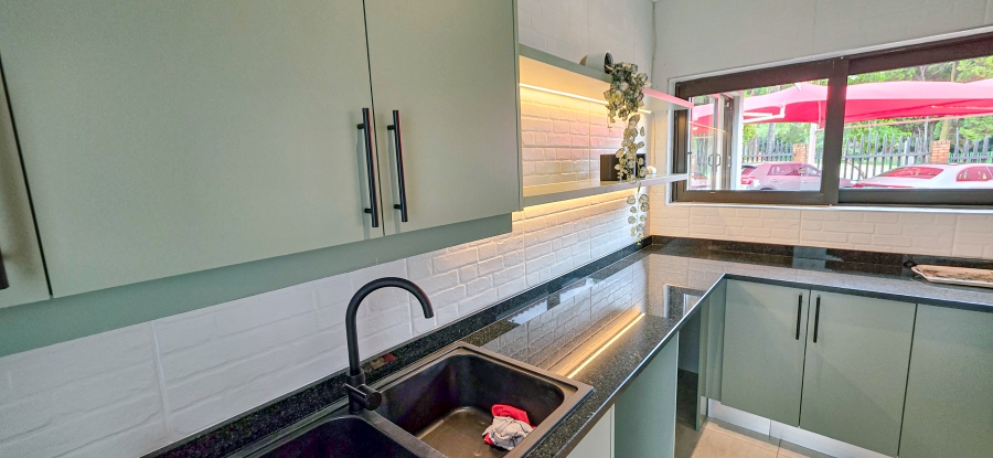 4 Bedroom Property for Sale in Magalieskruin Gauteng