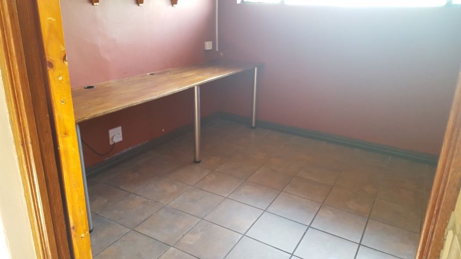 To Let 1 Bedroom Property for Rent in Rietfontein Gauteng