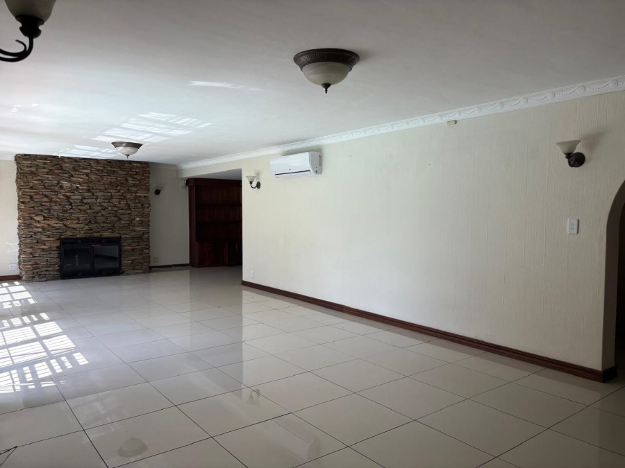 4 Bedroom Property for Sale in Waterkloof Gauteng