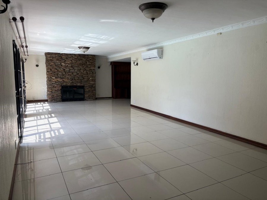4 Bedroom Property for Sale in Waterkloof Gauteng