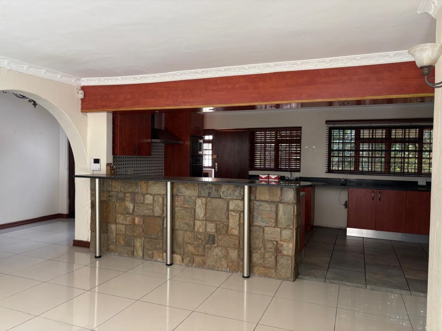4 Bedroom Property for Sale in Waterkloof Gauteng