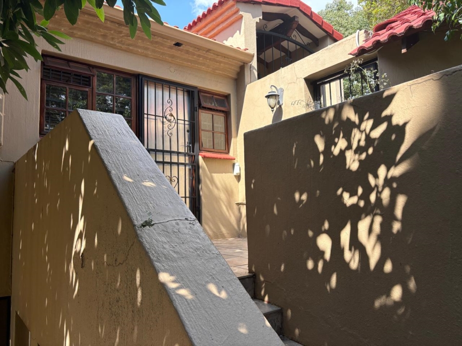 4 Bedroom Property for Sale in Waterkloof Gauteng