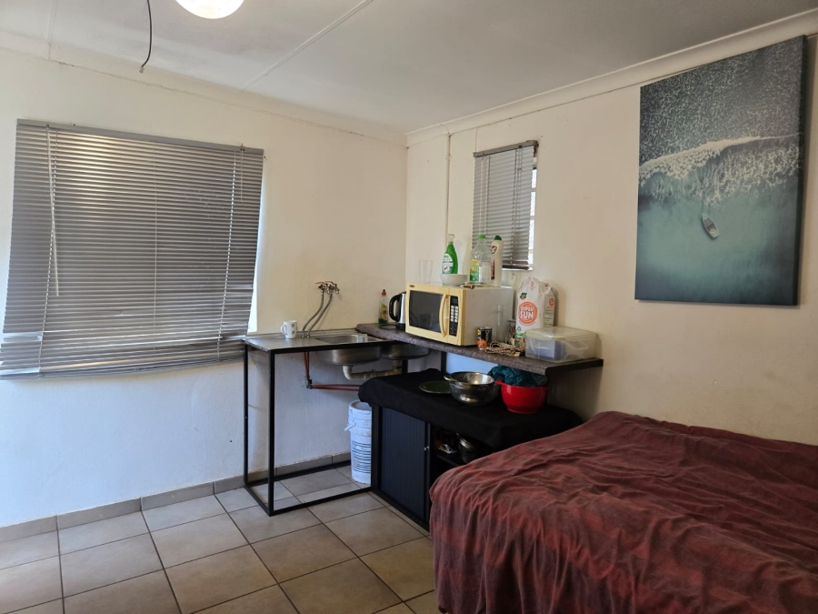 3 Bedroom Property for Sale in Mountain View Gauteng