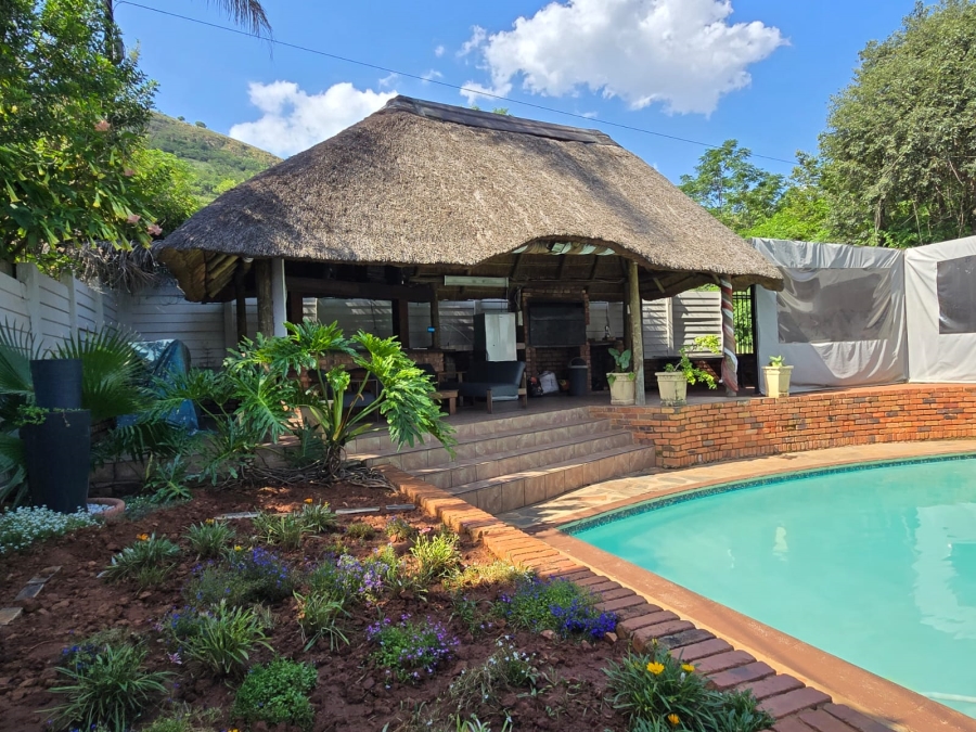 3 Bedroom Property for Sale in Mountain View Gauteng