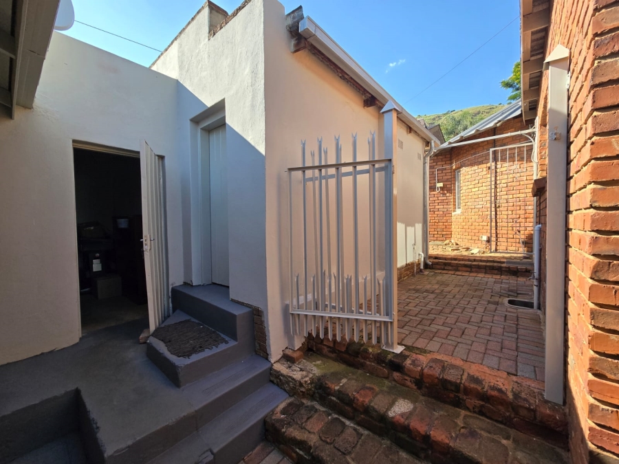3 Bedroom Property for Sale in Mountain View Gauteng