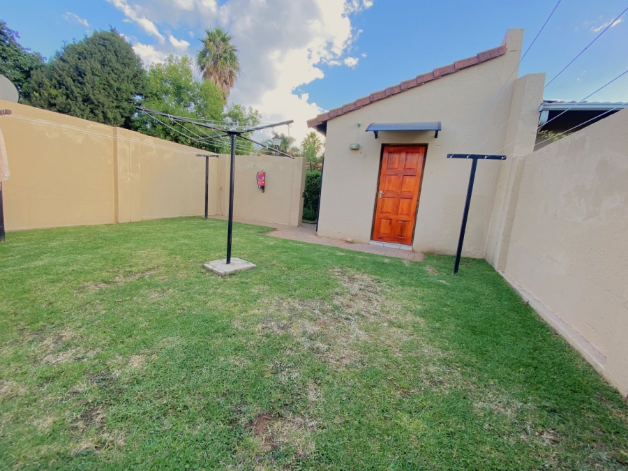 2 Bedroom Property for Sale in Fairland Gauteng