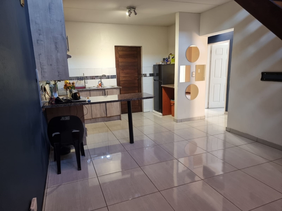 3 Bedroom Property for Sale in Honeydew Gauteng