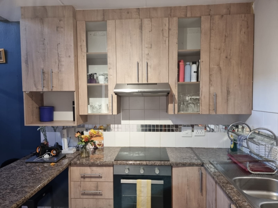 3 Bedroom Property for Sale in Honeydew Gauteng