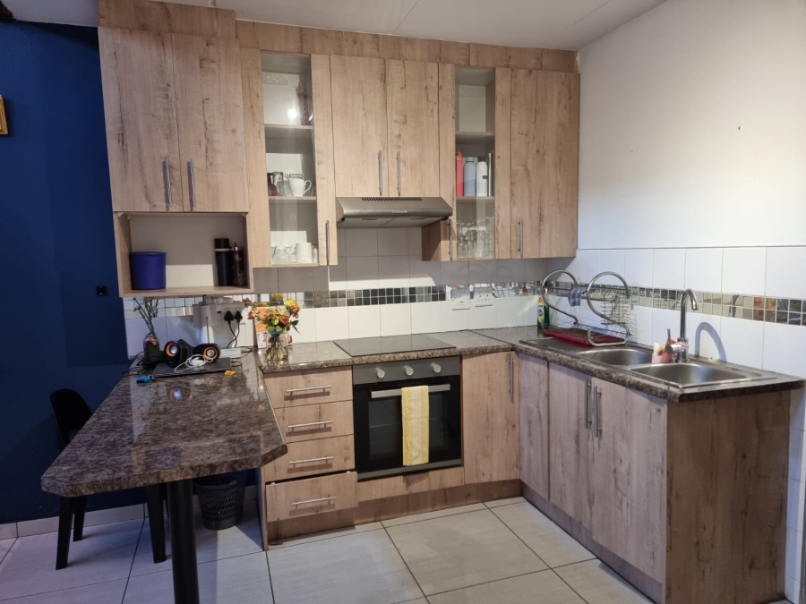 3 Bedroom Property for Sale in Honeydew Gauteng