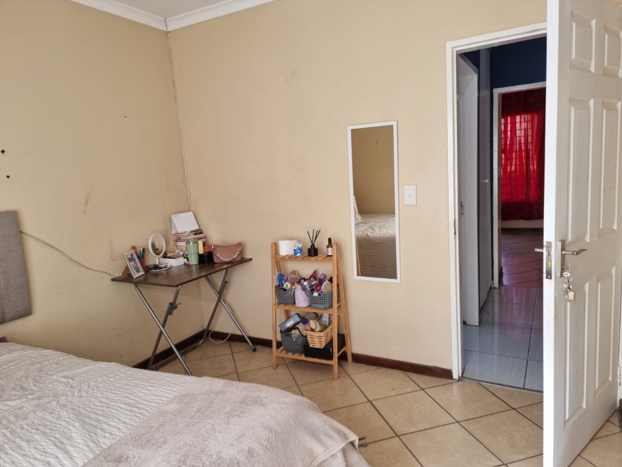 3 Bedroom Property for Sale in Honeydew Gauteng