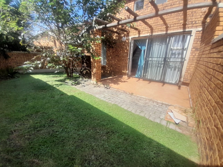 1 Bedroom Property for Sale in Honeydew Gauteng