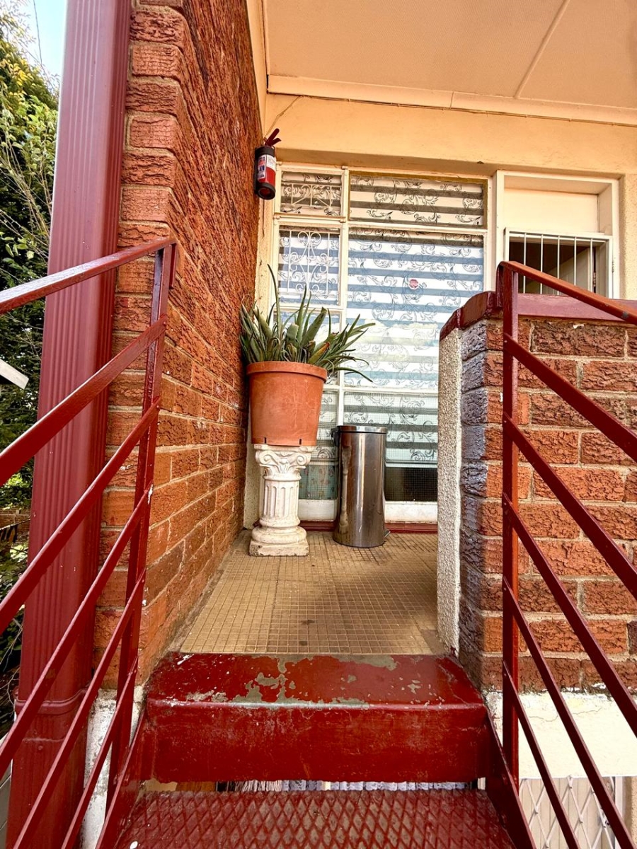 2 Bedroom Property for Sale in Windsor East Gauteng
