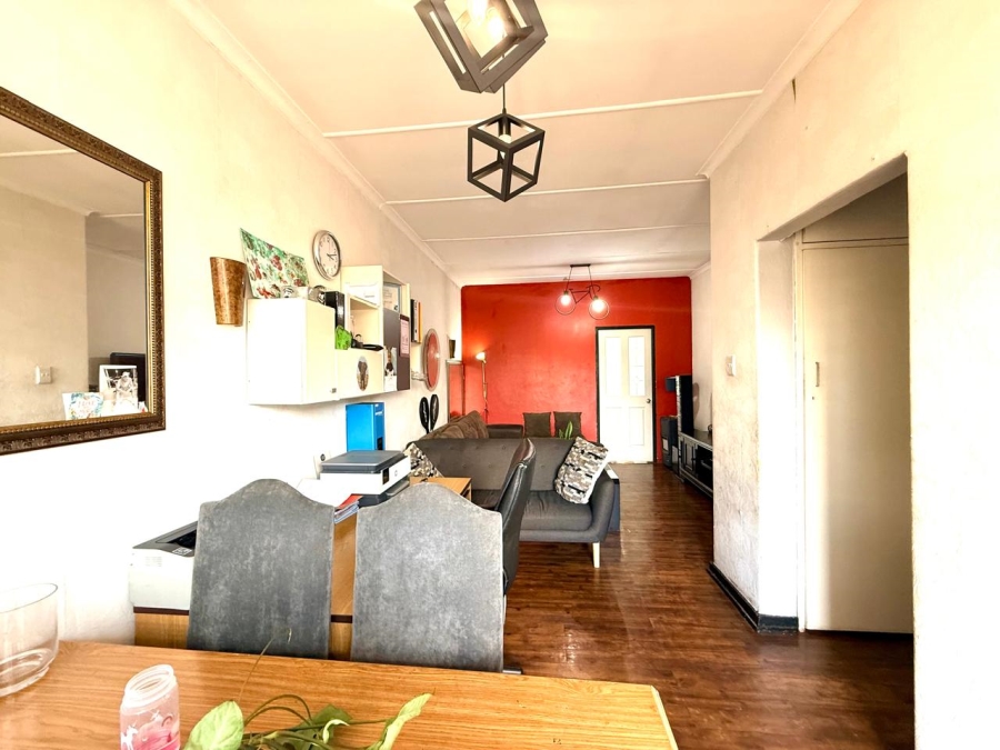 2 Bedroom Property for Sale in Windsor East Gauteng