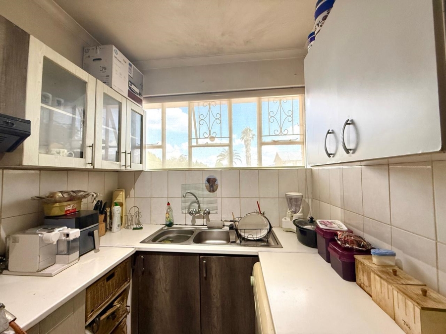 2 Bedroom Property for Sale in Windsor East Gauteng