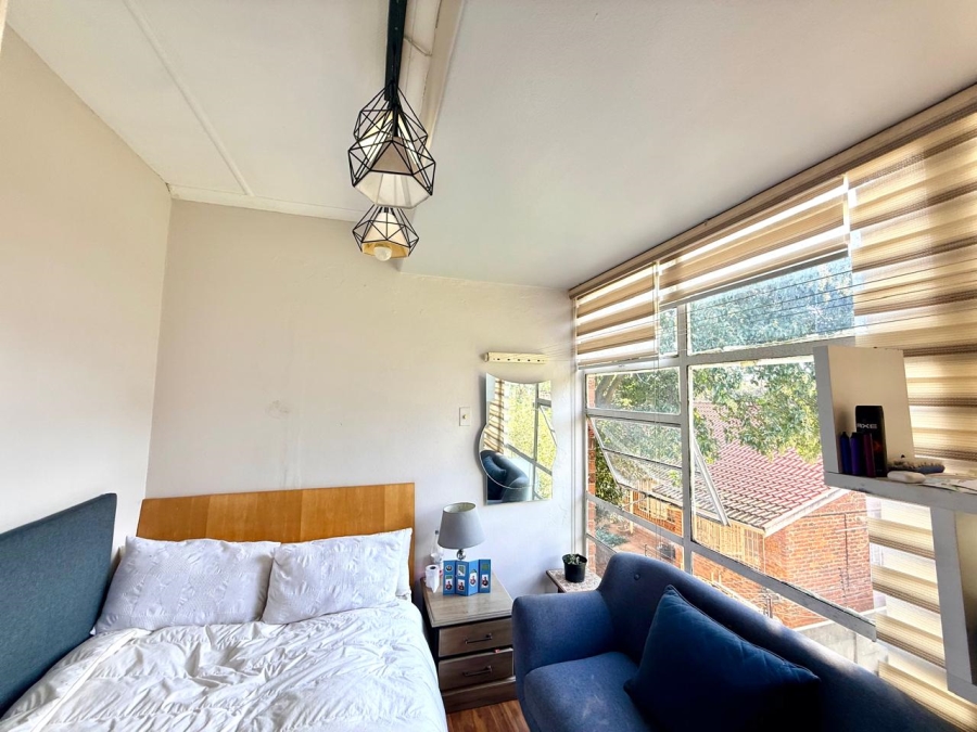 2 Bedroom Property for Sale in Windsor East Gauteng