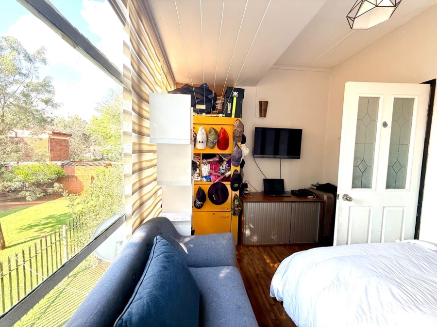 2 Bedroom Property for Sale in Windsor East Gauteng