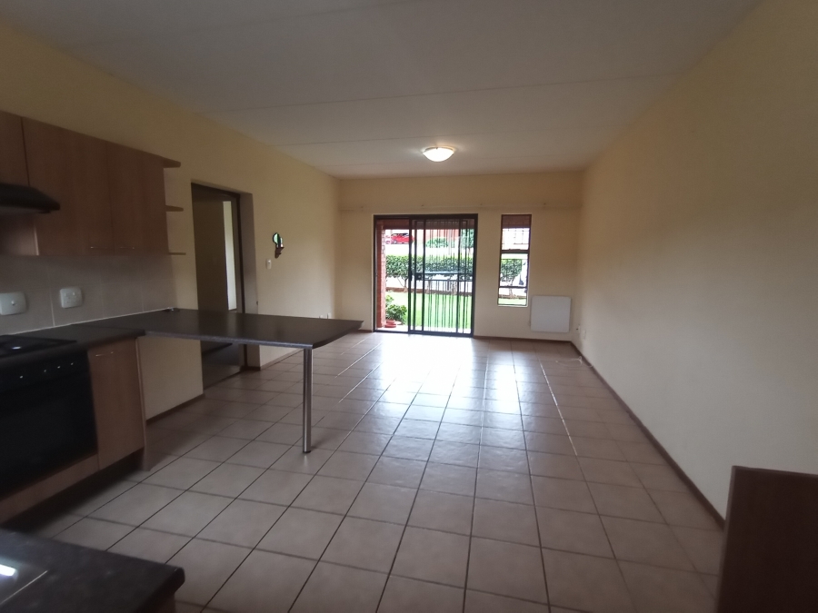 To Let 2 Bedroom Property for Rent in Sugar Bush Estate Gauteng