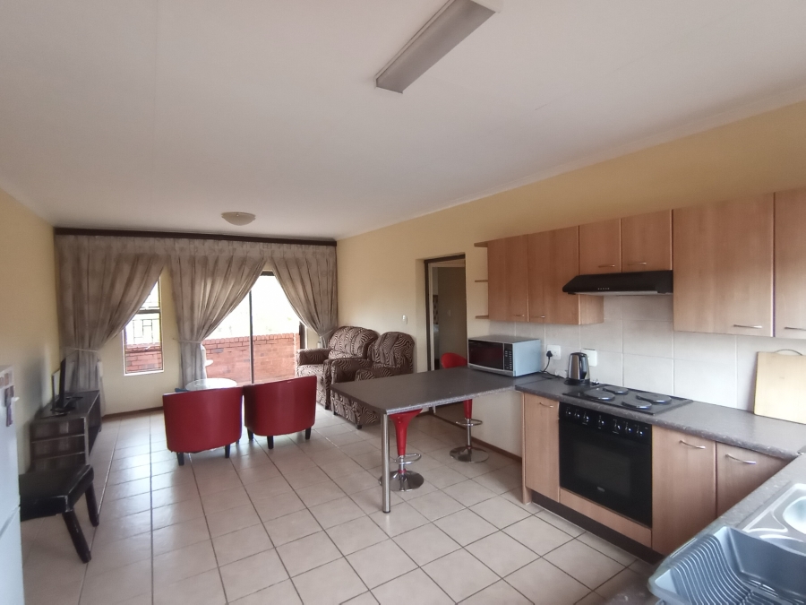 To Let 2 Bedroom Property for Rent in Sugar Bush Estate Gauteng