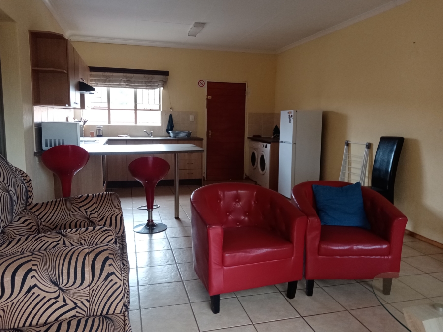 To Let 2 Bedroom Property for Rent in Sugar Bush Estate Gauteng