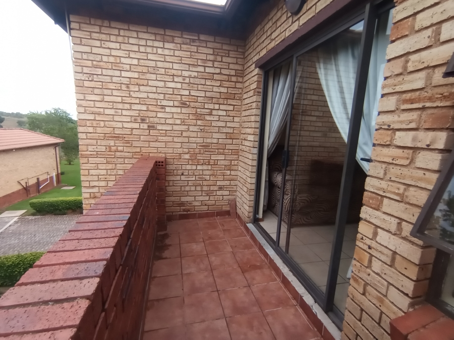 To Let 2 Bedroom Property for Rent in Sugar Bush Estate Gauteng