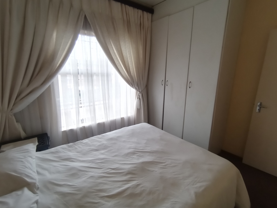 To Let 2 Bedroom Property for Rent in Sugar Bush Estate Gauteng