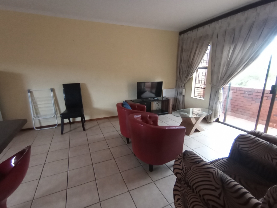 To Let 2 Bedroom Property for Rent in Sugar Bush Estate Gauteng