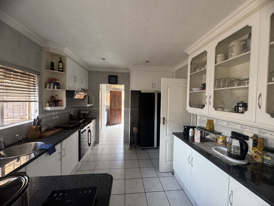 3 Bedroom Property for Sale in Beyers Park Gauteng